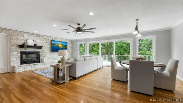 $775,000 | 288 Oak Ridge Drive, Lake Ozark, MO 65049