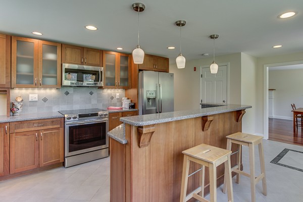 27 Oak Hill Road Harvard, MA 01451 - Photo 15 of 28