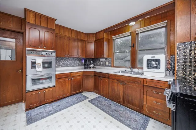 $109,000 | 132 North 7th Street, Fredonia, KS 66736