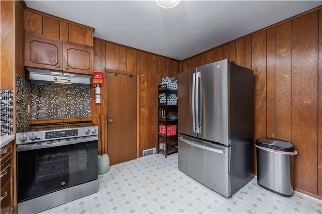 $109,000 | 132 North 7th Street, Fredonia, KS 66736