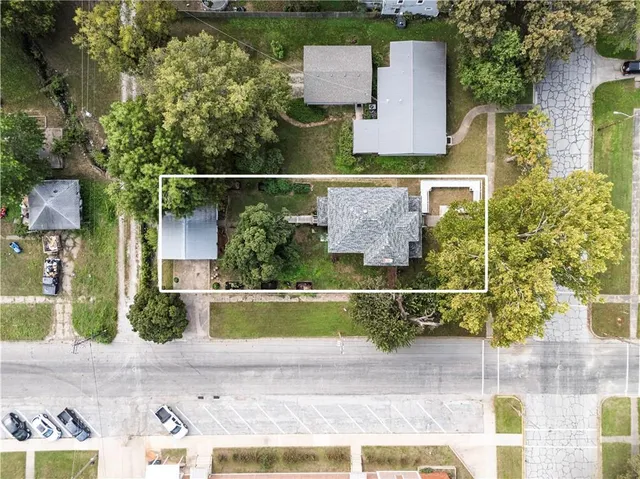 $109,000 | 132 North 7th Street, Fredonia, KS 66736