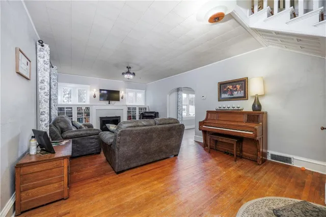 $109,000 | 132 North 7th Street, Fredonia, KS 66736