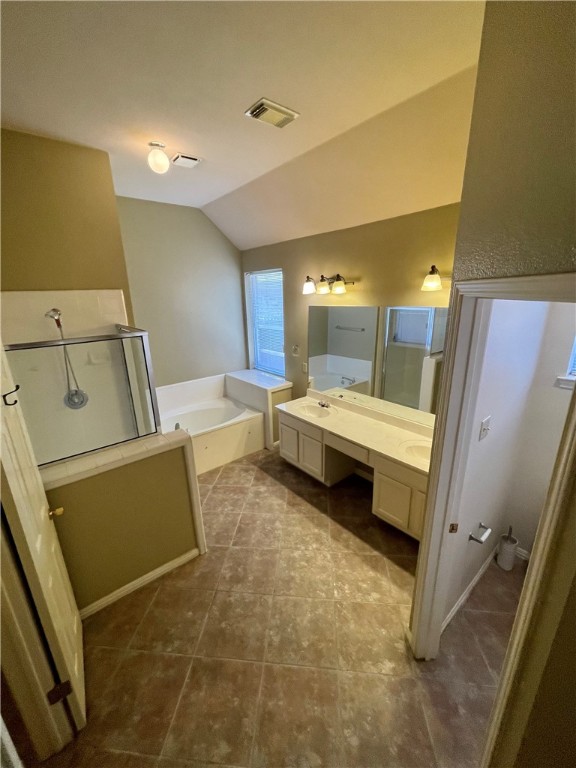 1881 Dapplegrey Lane Austin, TX 78727 - Photo 15 of 28