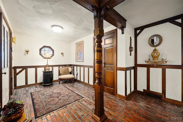 $395,000 | 107 Sedgewick Park, New Hartford, NY 13413