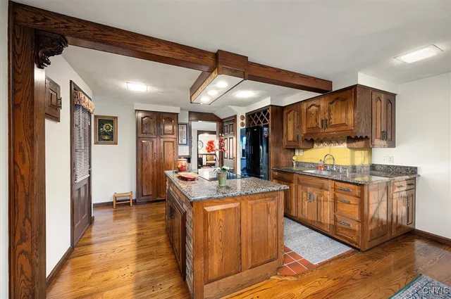 $395,000 | 107 Sedgewick Park, New Hartford, NY 13413