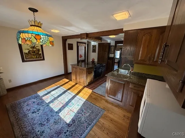 $409,900 | 107 Sedgewick Park, New Hartford, NY 13413