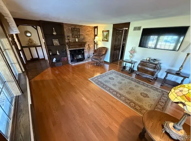 $409,900 | 107 Sedgewick Park, New Hartford, NY 13413