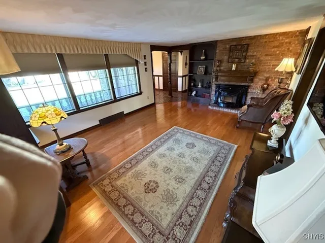 $409,900 | 107 Sedgewick Park, New Hartford, NY 13413