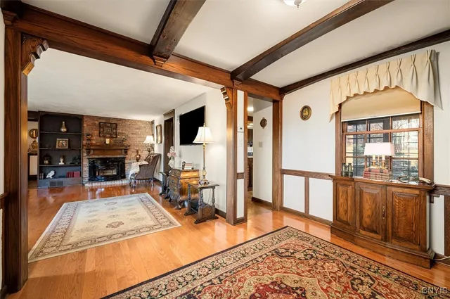 $395,000 | 107 Sedgewick Park, New Hartford, NY 13413