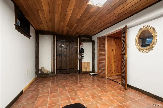 $395,000 | 107 Sedgewick Park, New Hartford, NY 13413