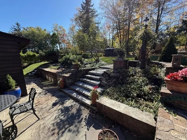 $409,900 | 107 Sedgewick Park, New Hartford, NY 13413