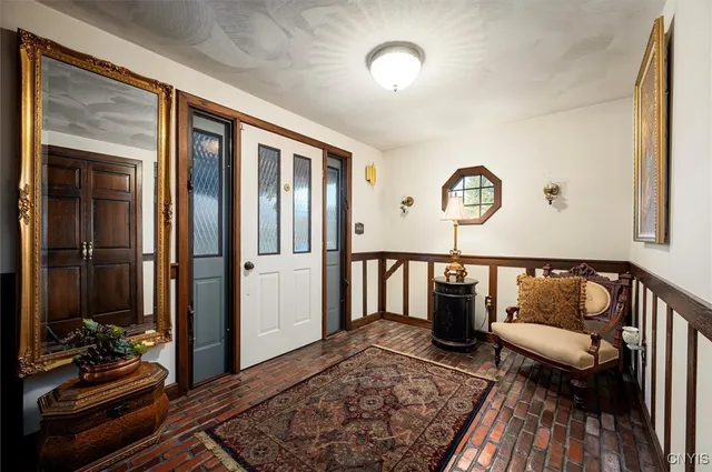 $395,000 | 107 Sedgewick Park, New Hartford, NY 13413