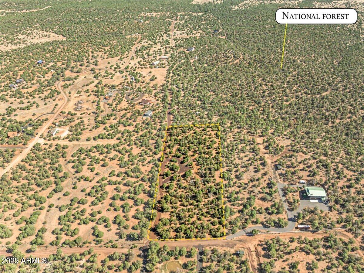 1853 Woolford Road Show Low, AZ 85901 - Photo 1 of 29