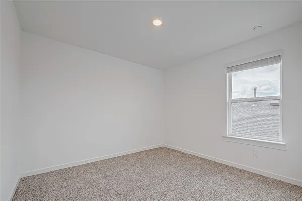 $2,395 | 1643 Solana Drive, Fresno, TX 77545