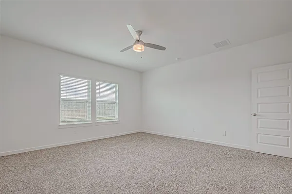 $2,395 | 1643 Solana Drive, Fresno, TX 77545