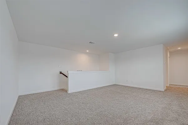 $2,395 | 1643 Solana Drive, Fresno, TX 77545