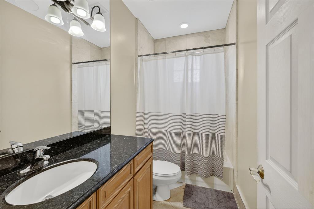 7961 Northwest 90th Avenue Tamarac, FL 33321 - Photo 30 of 40