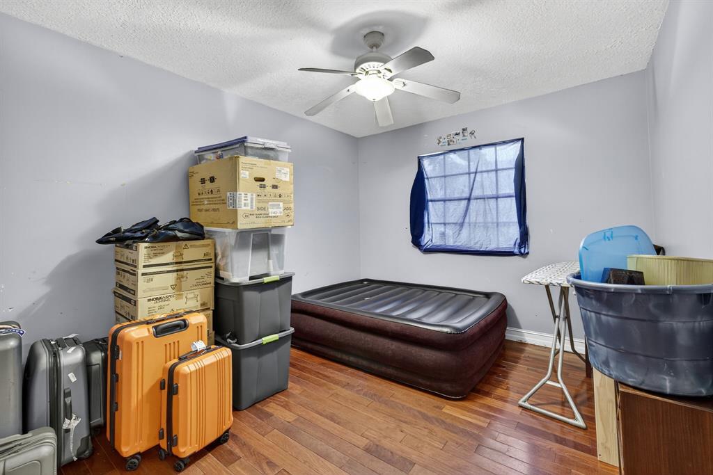 7961 Northwest 90th Avenue Tamarac, FL 33321 - Photo 31 of 40