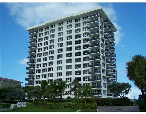 2066 North Ocean Boulevard, Unit 11SW Boca Raton, FL 33431 - Photo 1 of 25 Contemporary