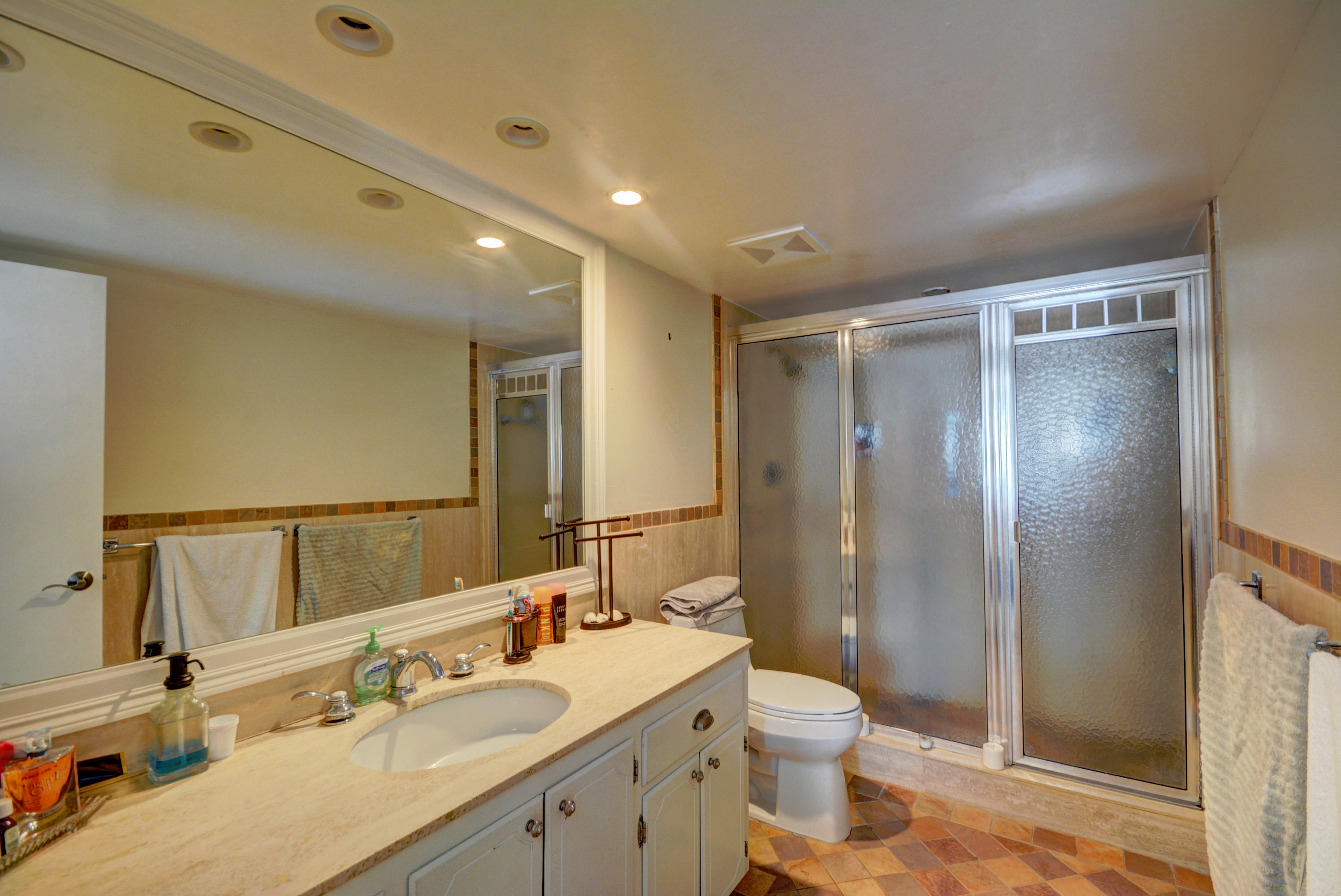 2066 North Ocean Boulevard, Unit 11SW Boca Raton, FL 33431 - Photo 18 of 25 EBF_8867_68_69_70_71