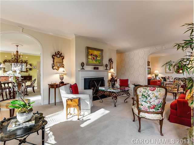 922 Cherokee Road, Unit E2 Charlotte, NC 28207 - Photo 2 of 16 Gallery Image 2