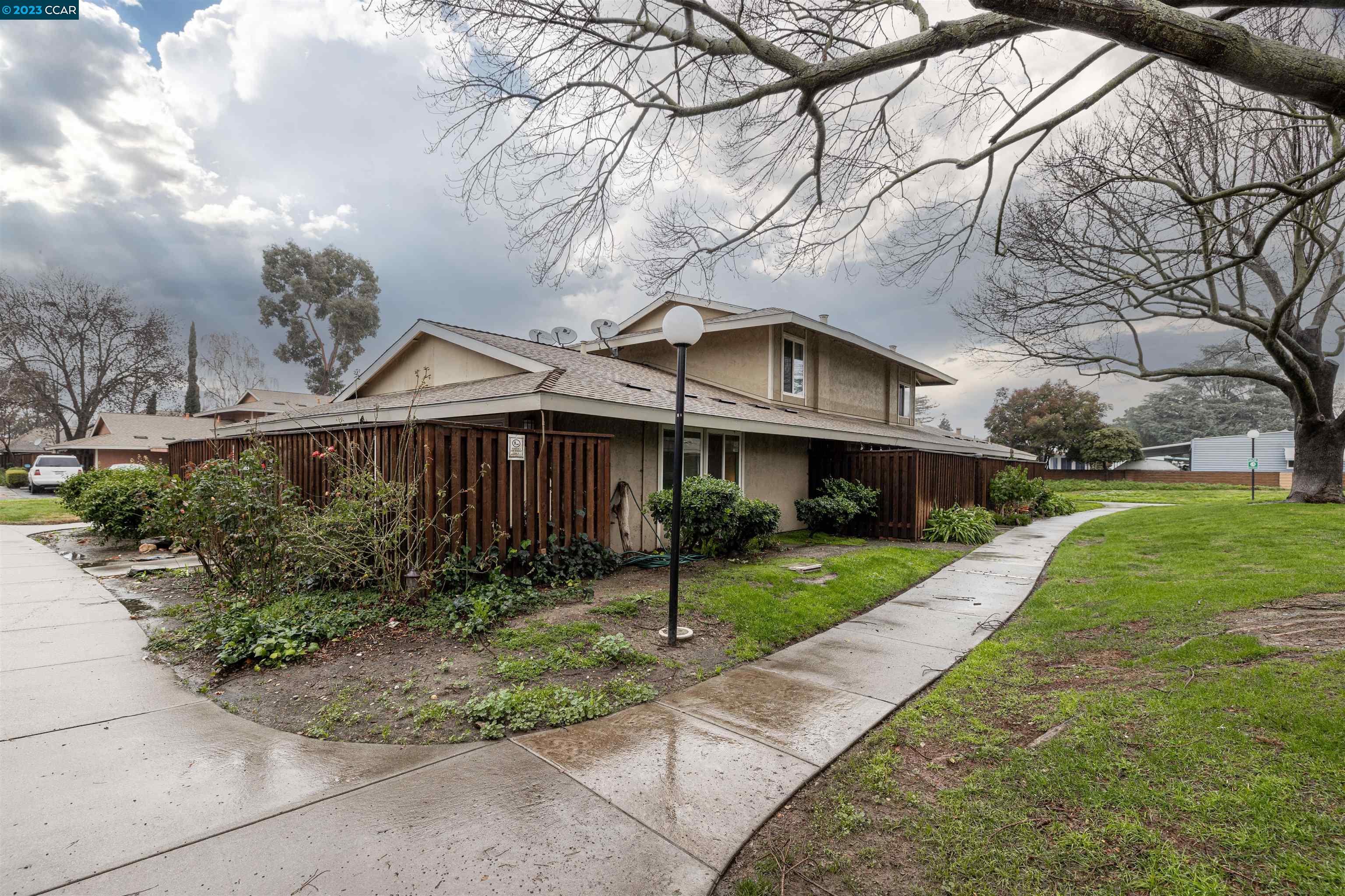 2029 Olivera Road, Unit D Concord, CA 94520 - Photo 1 of 1 Gallery Image 1