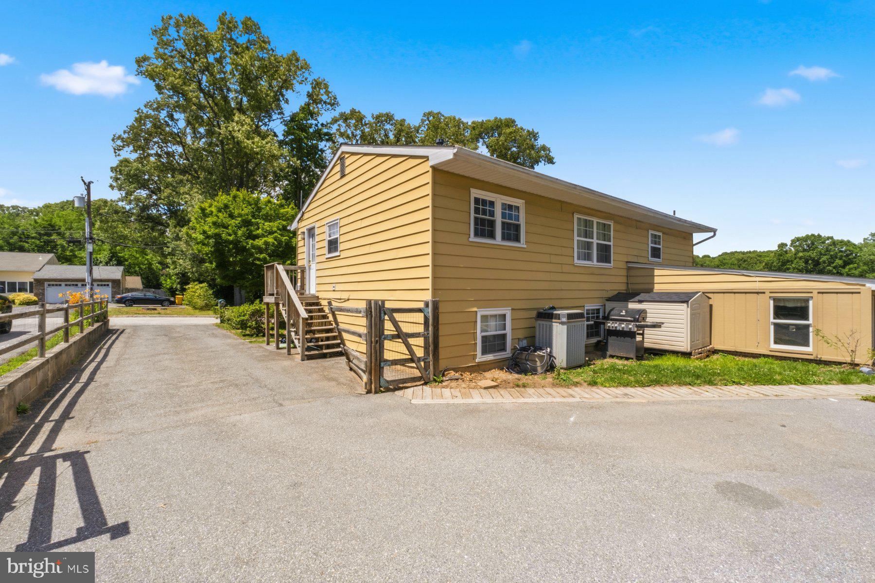 11 Madary Road Severna Park, MD 21146 - Photo 26 of 29