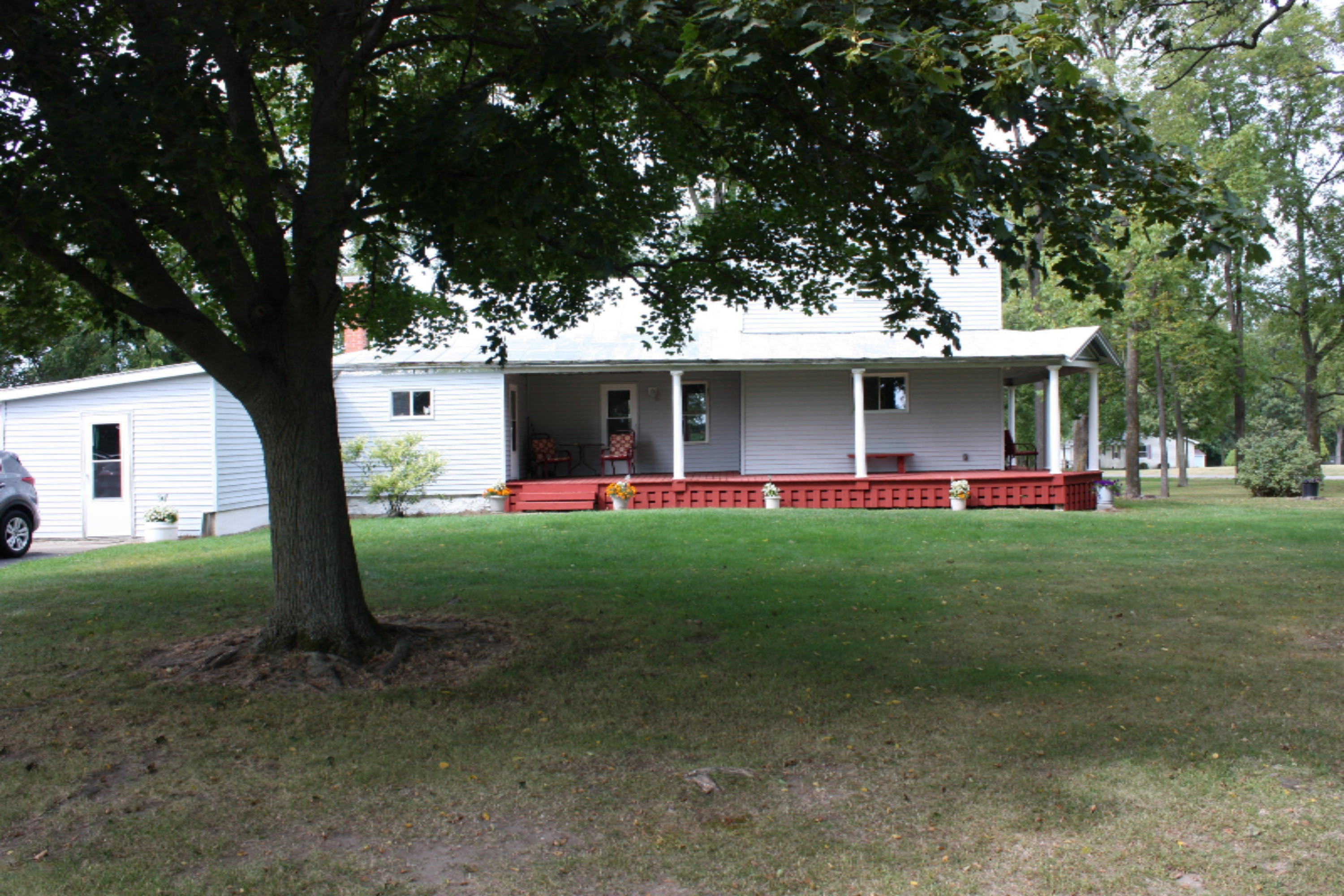 436 South Angola Road Coldwater, MI 49036 - Photo 2 of 46 IMG_7755