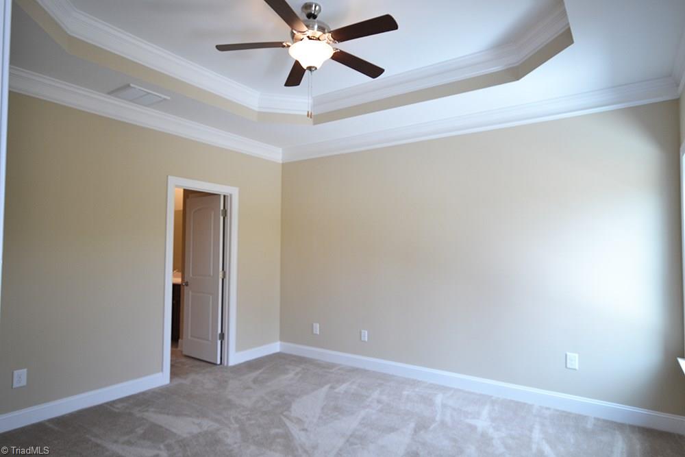 3824 Galloway Court High Point, NC 27265 - Photo 6 of 19 Gallery Image 6