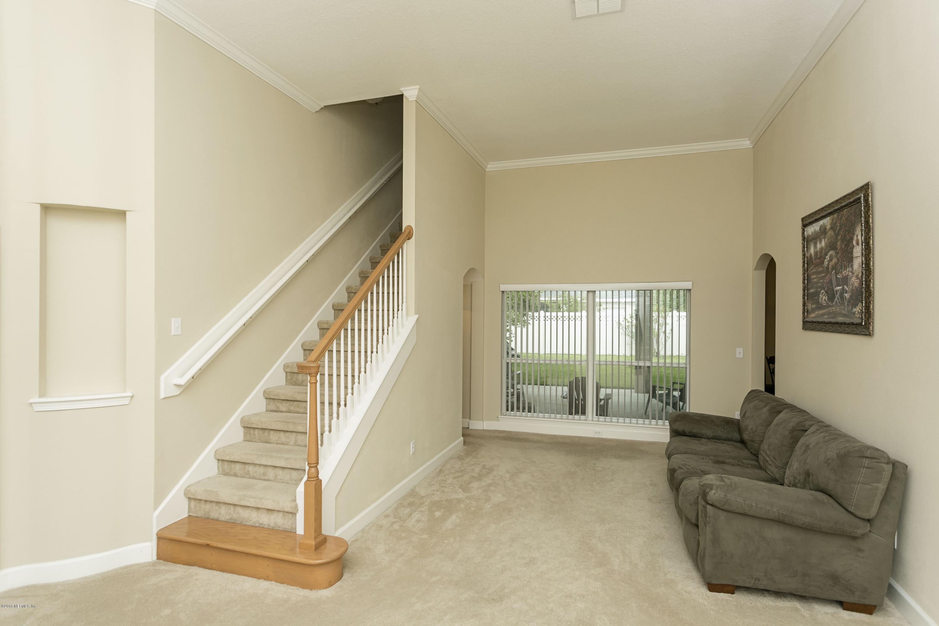 933 Indian River Road St. Augustine, FL 32092 - Photo 5 of 27 Living Room