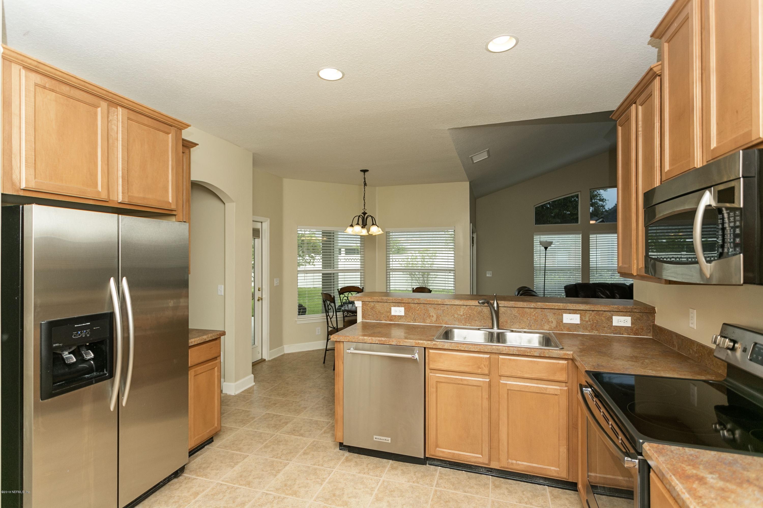 933 Indian River Road St. Augustine, FL 32092 - Photo 10 of 27 Kitchen