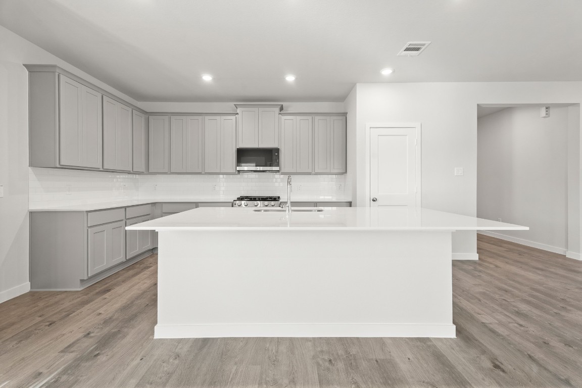 1597 Elm Place Angleton, TX 77515 - Photo 14 of 29 Representative Photo