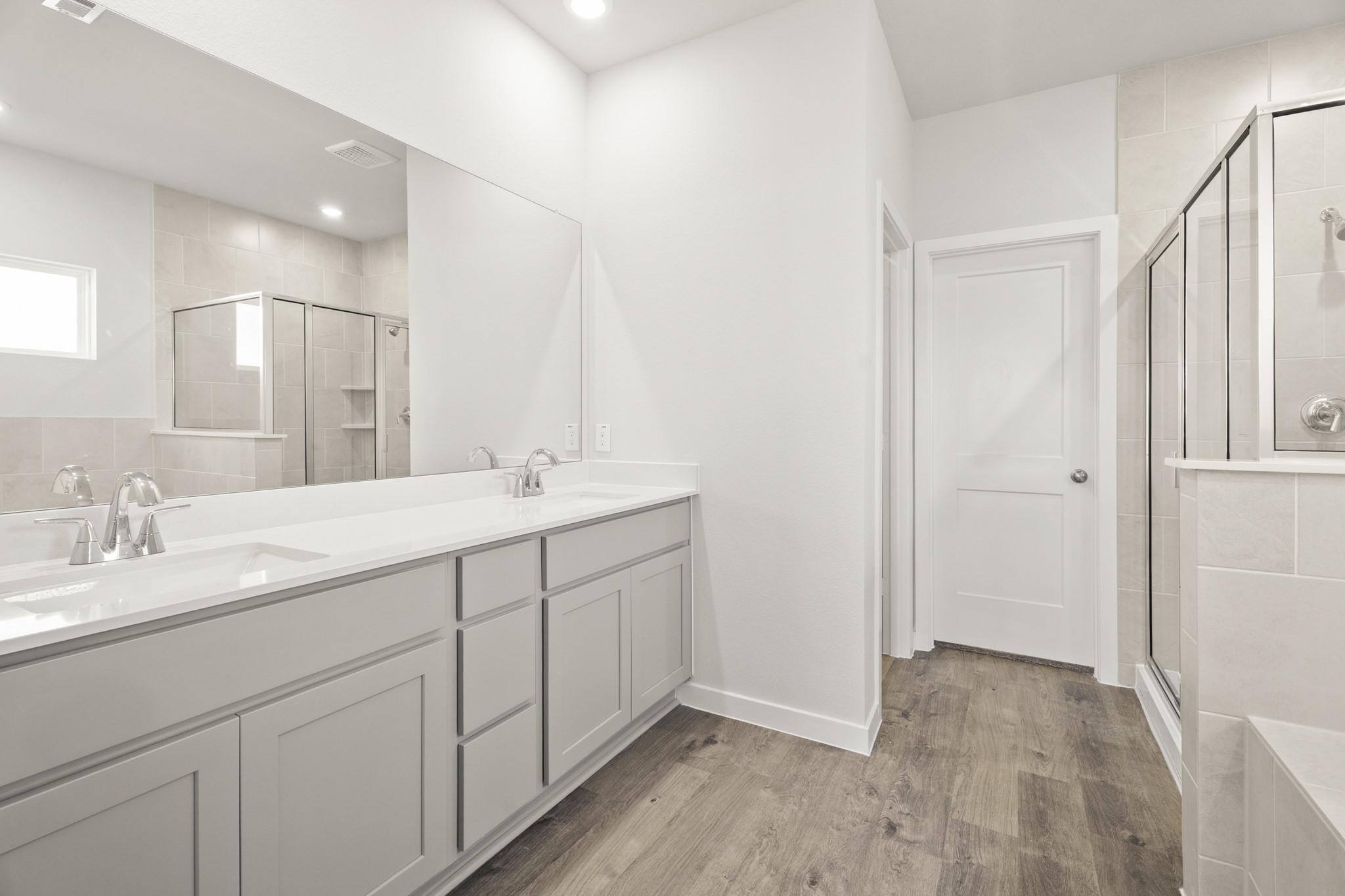 1597 Elm Place Angleton, TX 77515 - Photo 22 of 29 Representative Photo