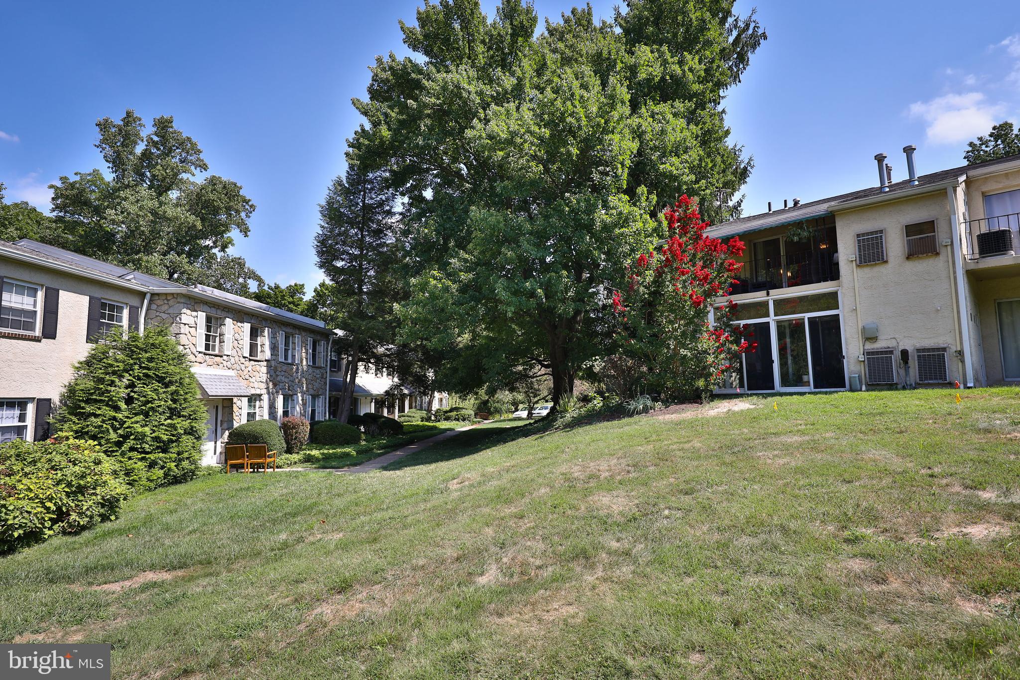 7300 Cresheim Road, Unit C20 Philadelphia, PA 19119 - Photo 31 of 32