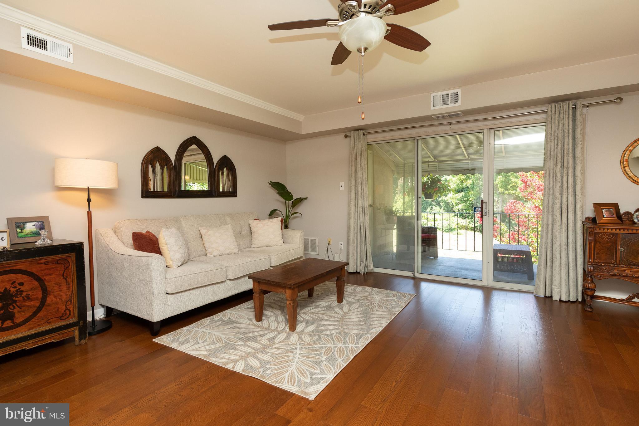 7300 Cresheim Road, Unit C20 Philadelphia, PA 19119 - Photo 4 of 32
