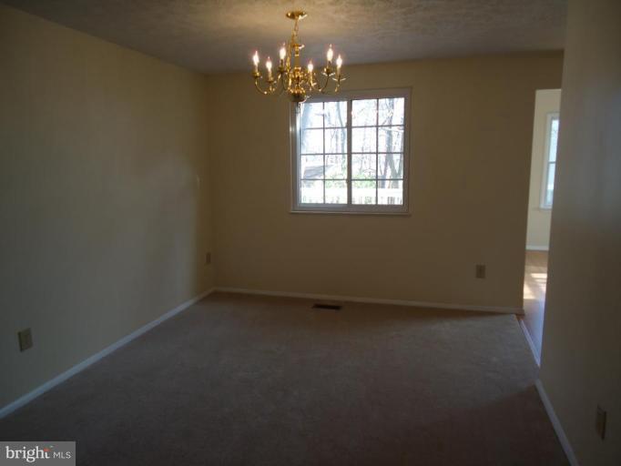 9437 Northgate Road Laurel, MD 20723 - Photo 17 of 28 Dining Room