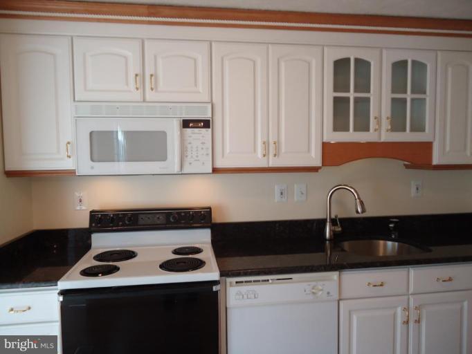 9437 Northgate Road Laurel, MD 20723 - Photo 27 of 28 Kitchen #2