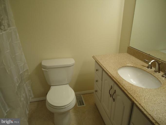 9437 Northgate Road Laurel, MD 20723 - Photo 10 of 28 Bath #2