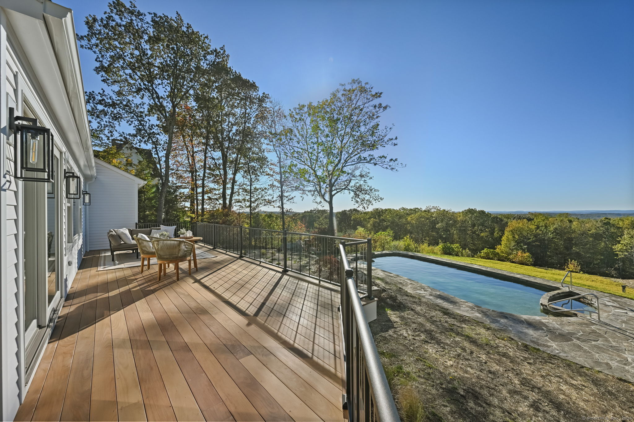 71 Peaceable Ridge Road Ridgefield, CT 06877 - Photo 38 of 40