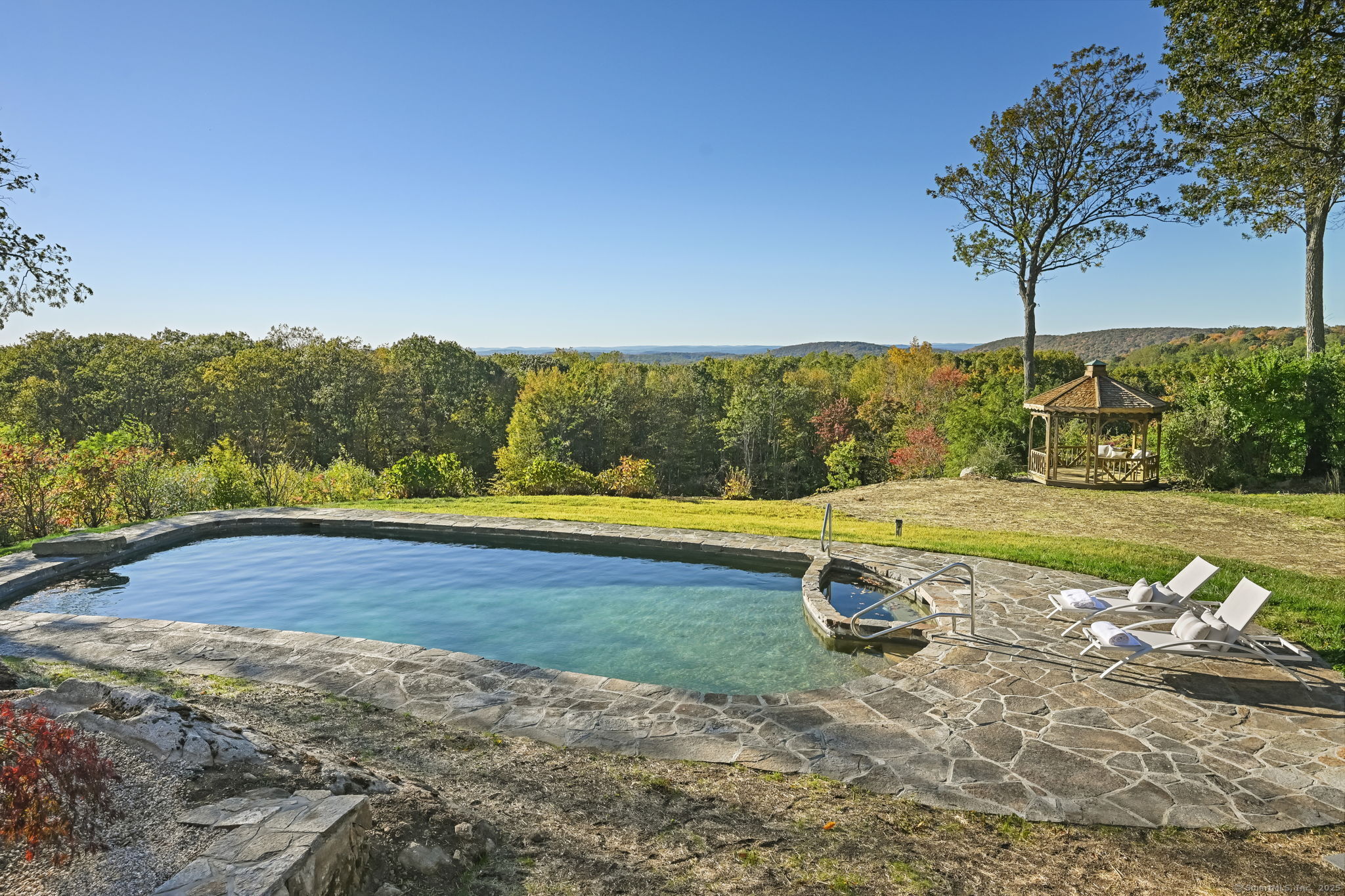 71 Peaceable Ridge Road Ridgefield, CT 06877 - Photo 40 of 40