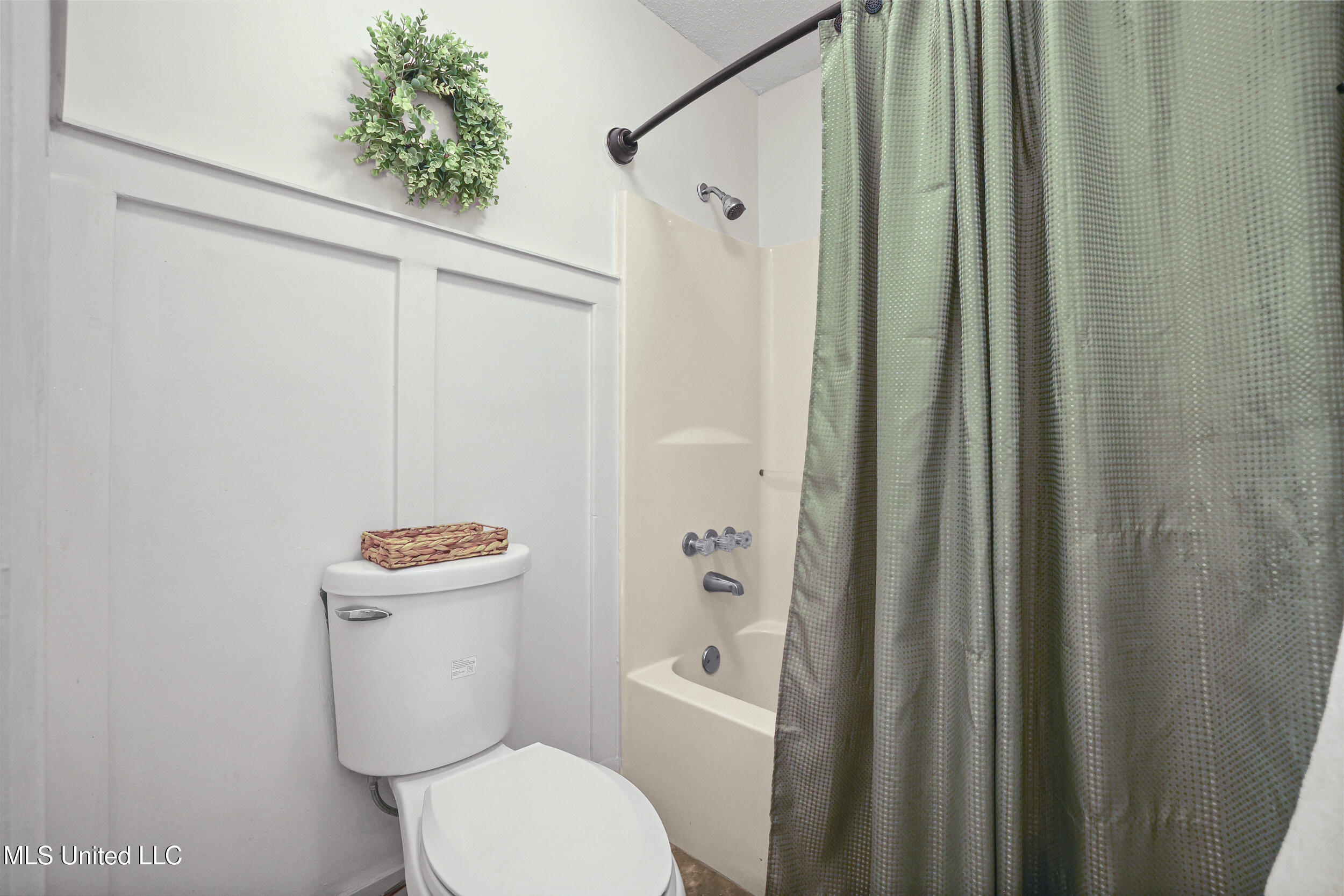 3429 North 7th Street Ocean Springs, MS 39564 - Photo 38 of 59 42_r6__9343