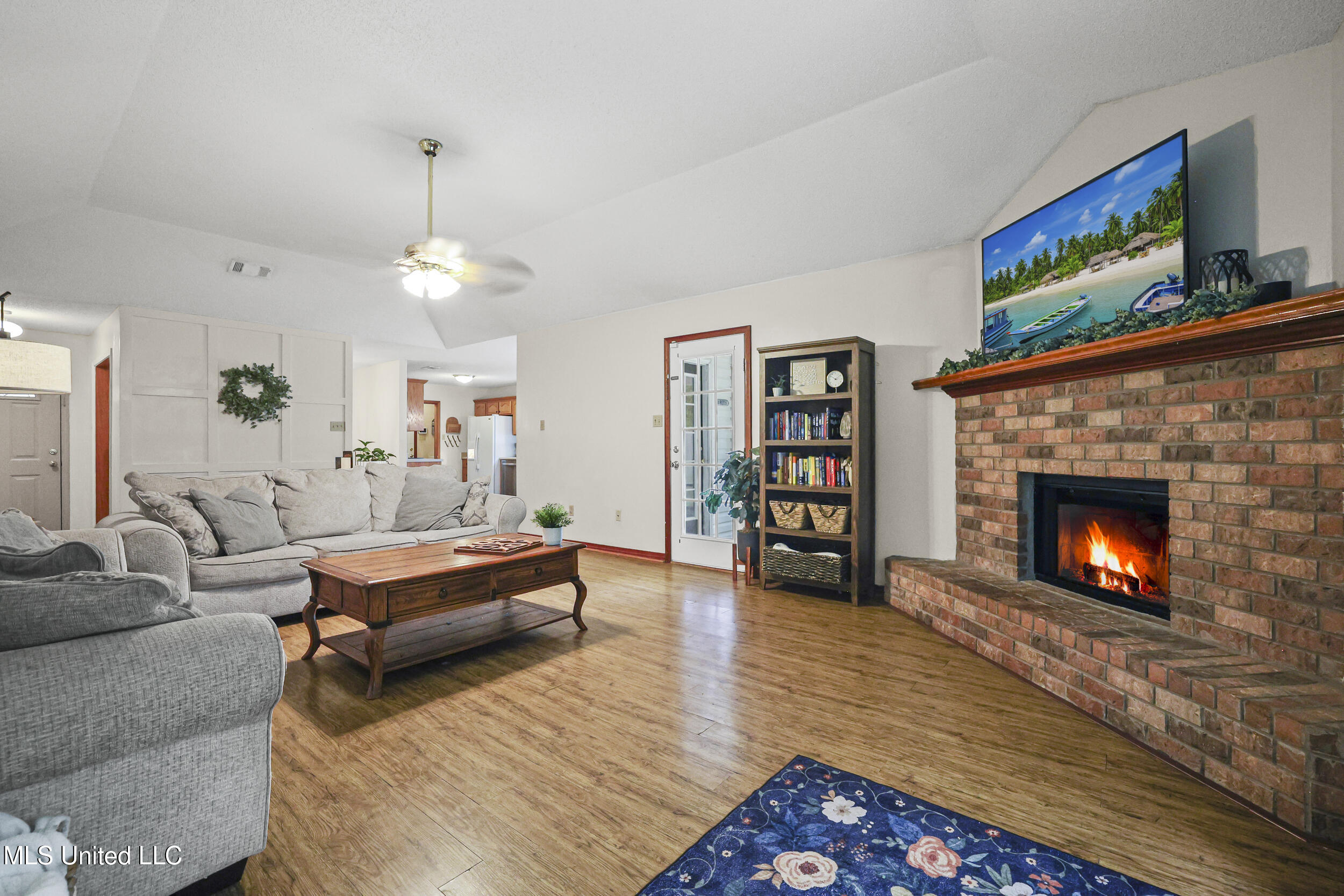 3429 North 7th Street Ocean Springs, MS 39564 - Photo 5 of 59 14_r6__9208