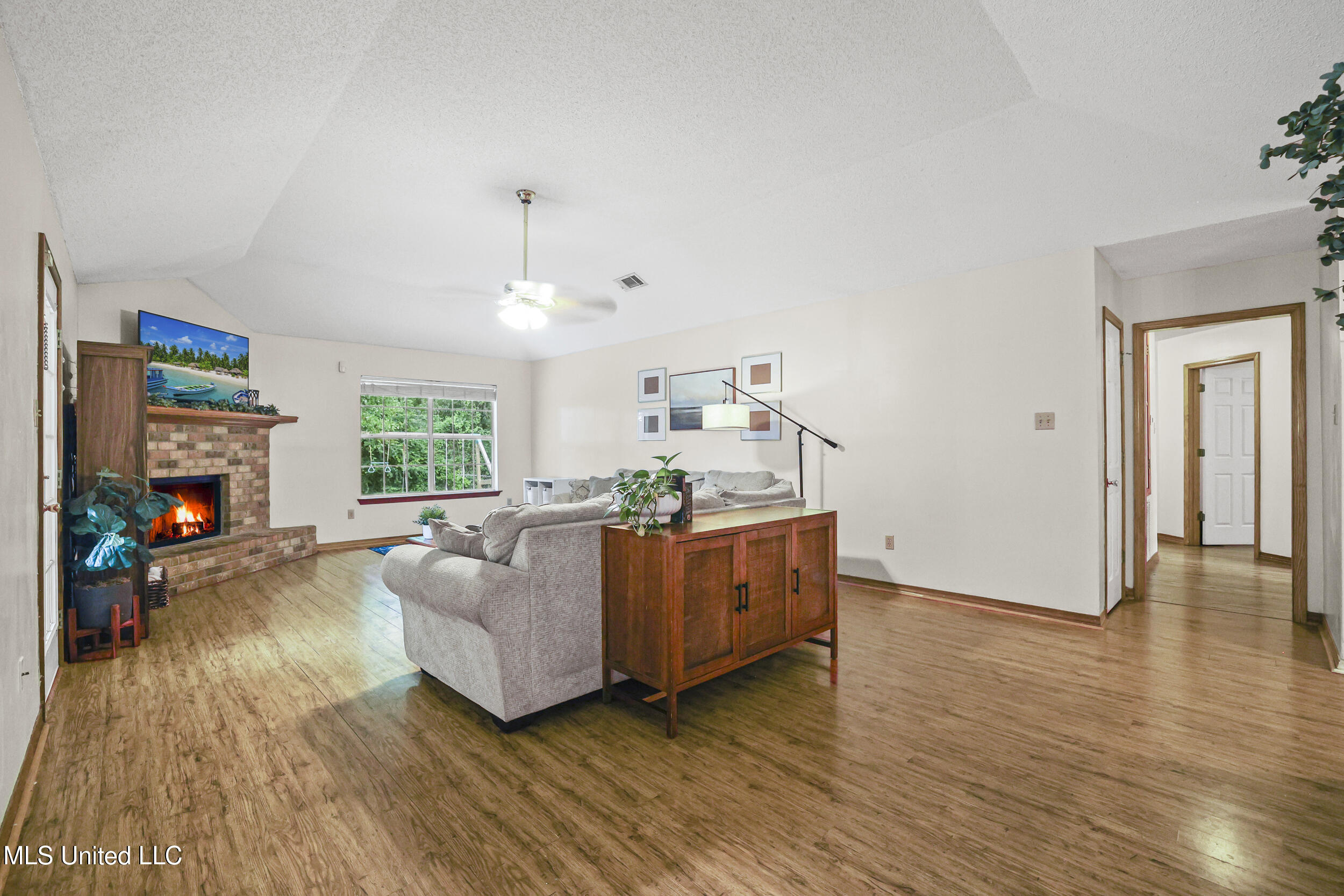 3429 North 7th Street Ocean Springs, MS 39564 - Photo 6 of 59 11_r6__9193