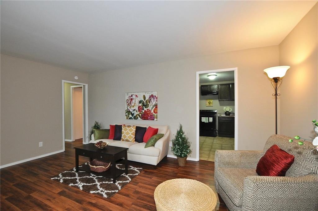 3332 Georgetown Road Indianapolis, IN 46224 - Photo 4 of 22 Gallery Image 4