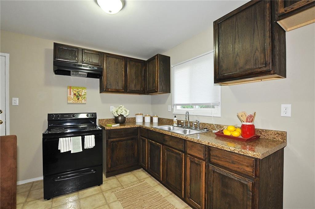 3332 Georgetown Road Indianapolis, IN 46224 - Photo 8 of 22 Gallery Image 8