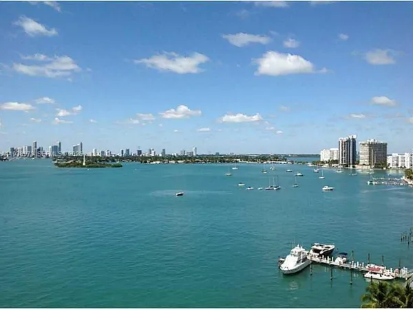 $4,200 | 1100 West Avenue, Unit 517, Miami Beach, FL 33139