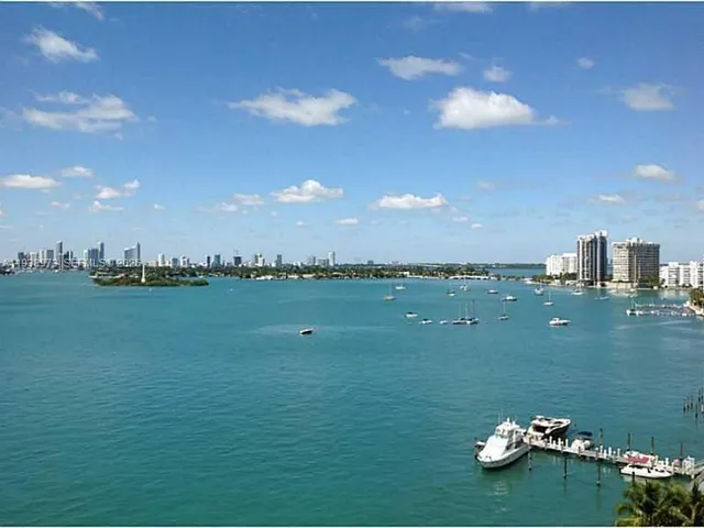 $5,000 | 1100 West Avenue, Unit 517, Miami Beach, FL 33139