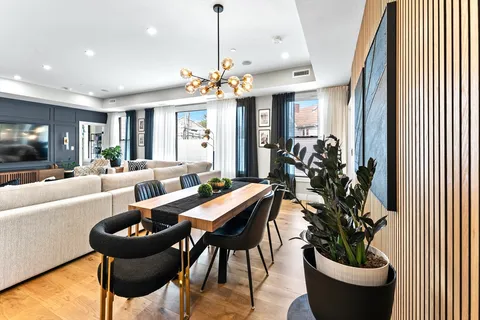 $829,000 | 51 Crescent Avenue, Unit 204, Chelsea, MA 02150