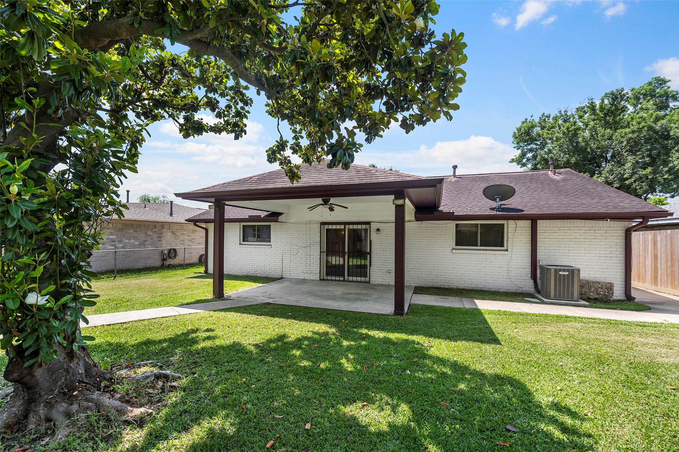 4511 Connorvale Road Houston, TX 77039 - Photo 20 of 25 Rear of home