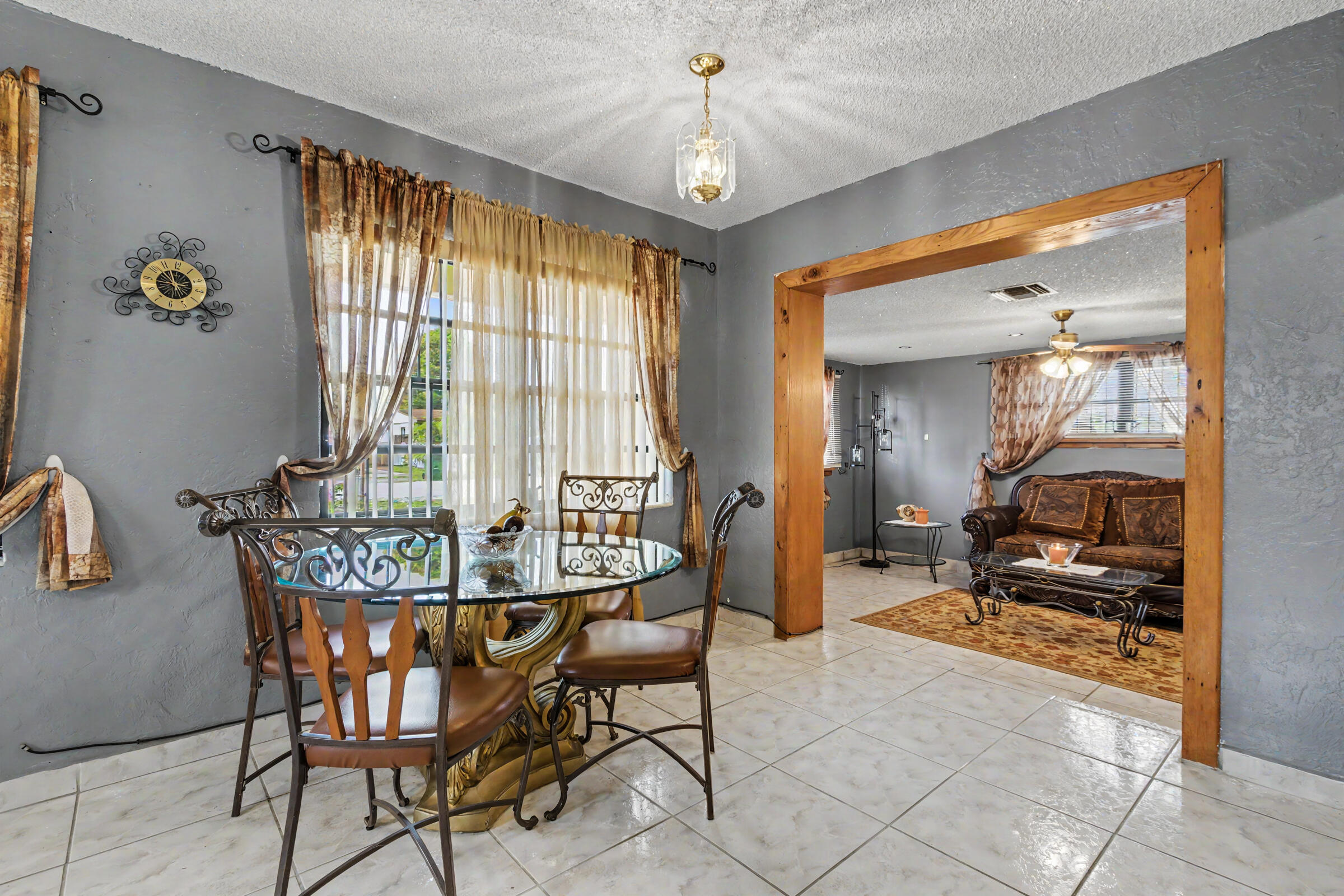 6417 Southwest 23rd Street Miramar, FL 33023 - Photo 15 of 45 6417-18
